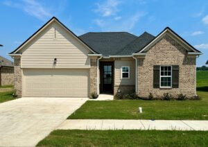 5410 Kaitlyn Drive East, Walls, MS 38680