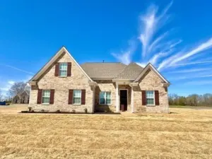 5463 Kaitlyn Drive East, Walls, MS 38680