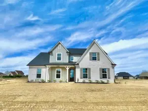 5298 Alyesbury Ln, Olive Branch, MS 38654