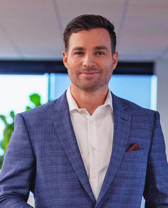 Brian Conlon Headshot 2 2